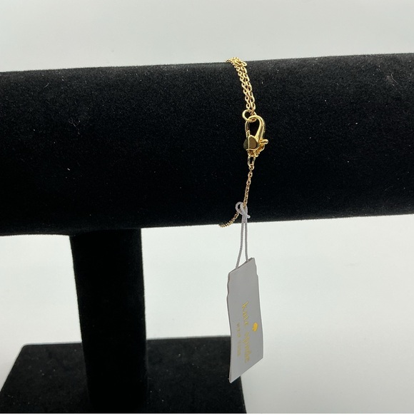 Kate Spade New York Flower Charm Bracelet Mother of Pearl Gold Tone NWT - Picture 3 of 7